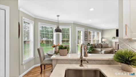 114 Fox Hollow Avon CT 06001