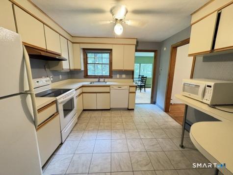 4 Austin Dr Extension Easton CT 06612