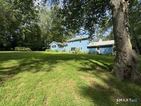 4 Austin Dr Extension Easton CT 06612
