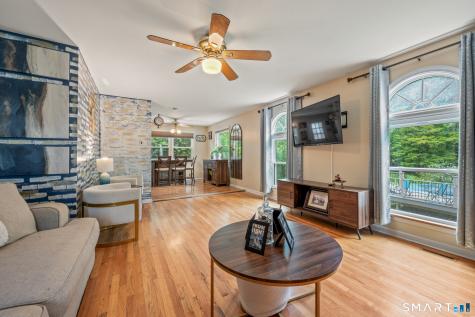 381 Chestnut Hill Avenue Waterbury CT 06704