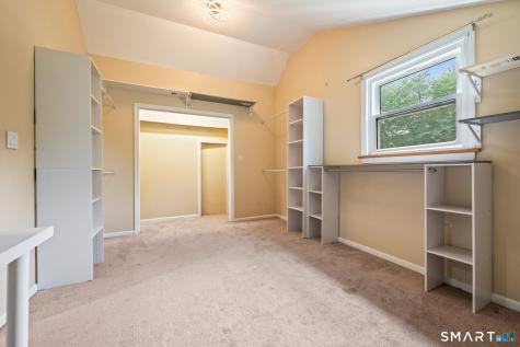 381 Chestnut Hill Avenue Waterbury CT 06704