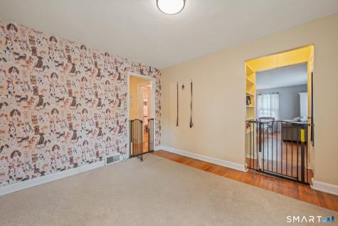 381 Chestnut Hill Avenue Waterbury CT 06704