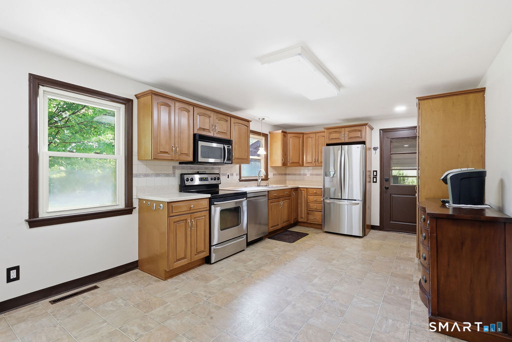 630 South Elm Street Wallingford CT 06492
