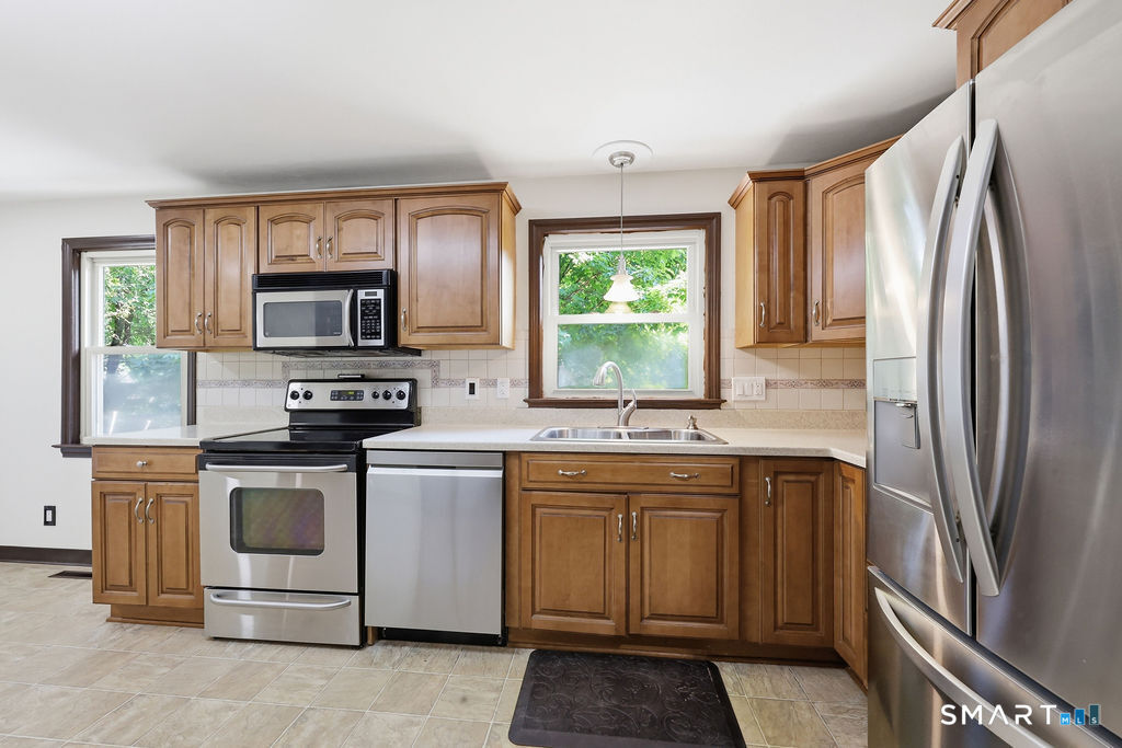 630 South Elm Street Wallingford CT 06492