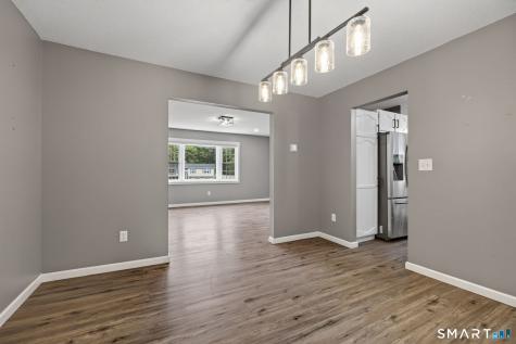 42 Wood Terrace East Haven CT 06513