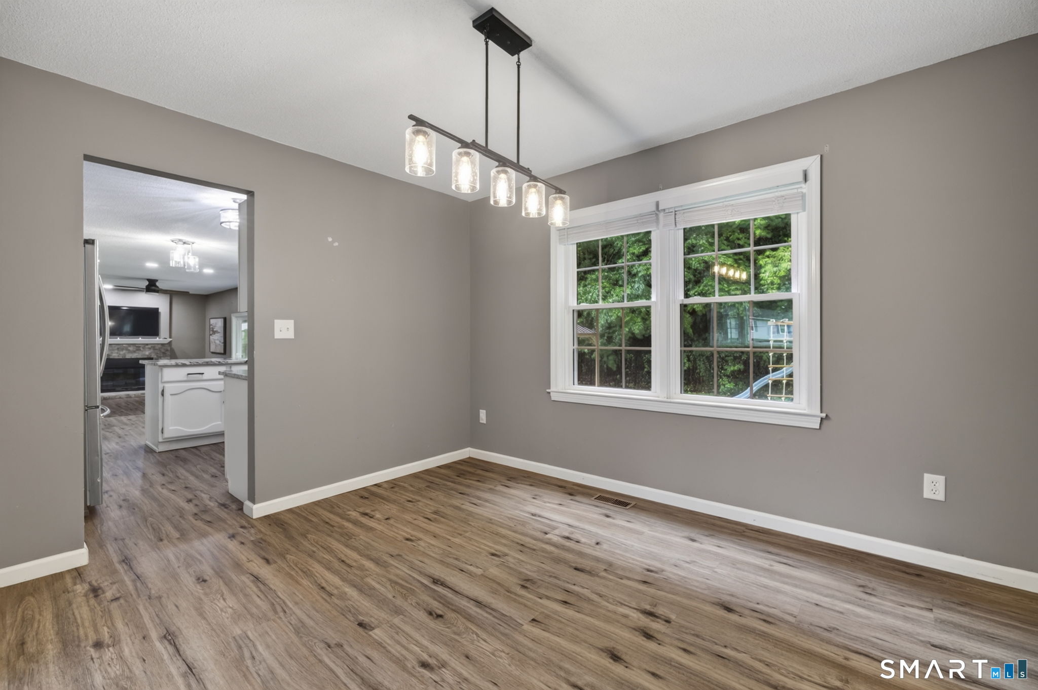 42 Wood Terrace East Haven CT 06513