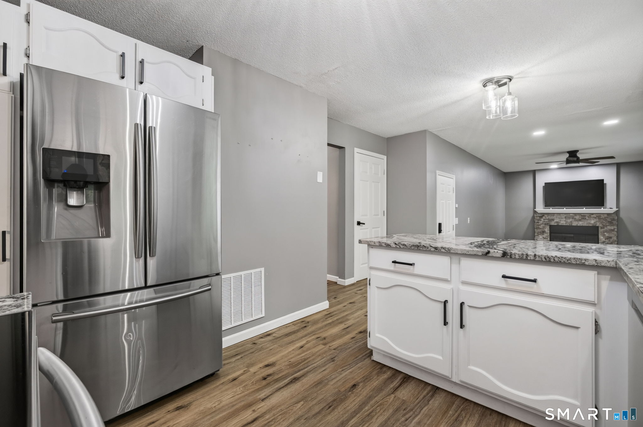 42 Wood Terrace East Haven CT 06513