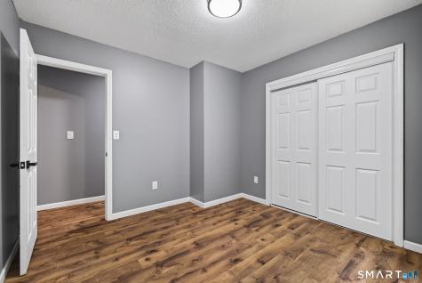 42 Wood Terrace East Haven CT 06513