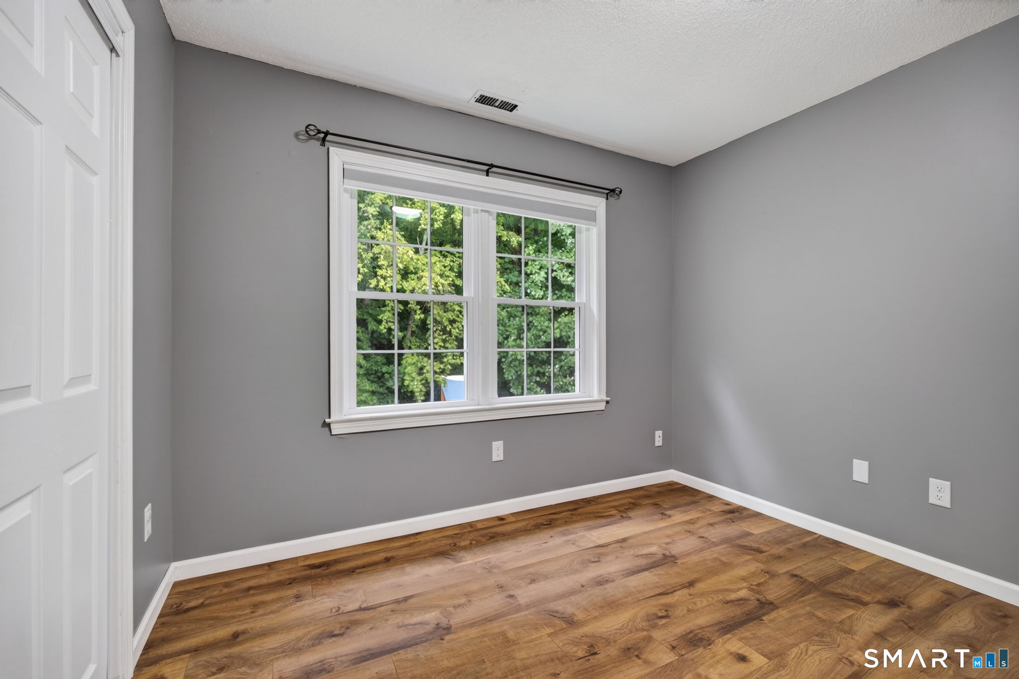 42 Wood Terrace East Haven CT 06513