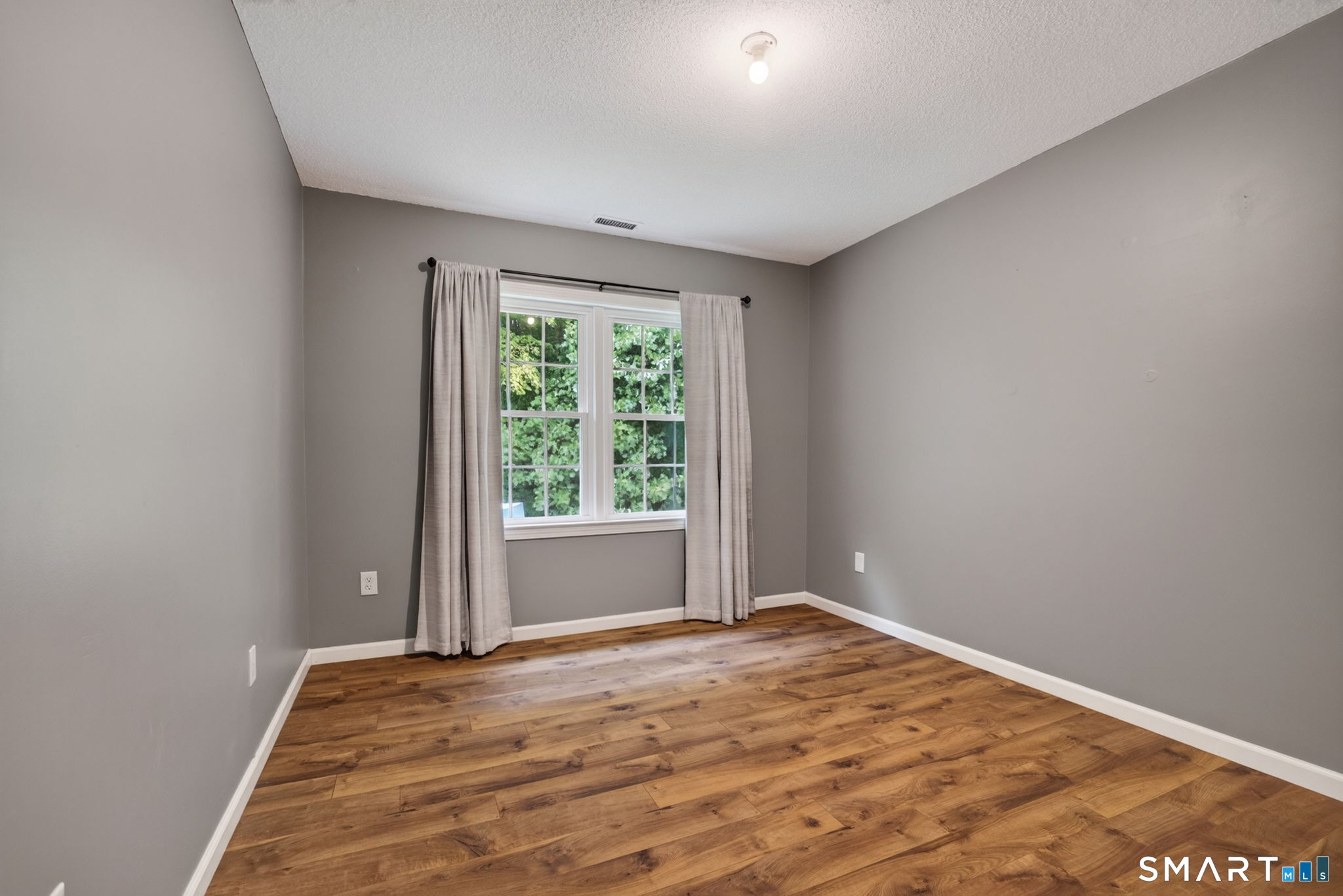 42 Wood Terrace East Haven CT 06513