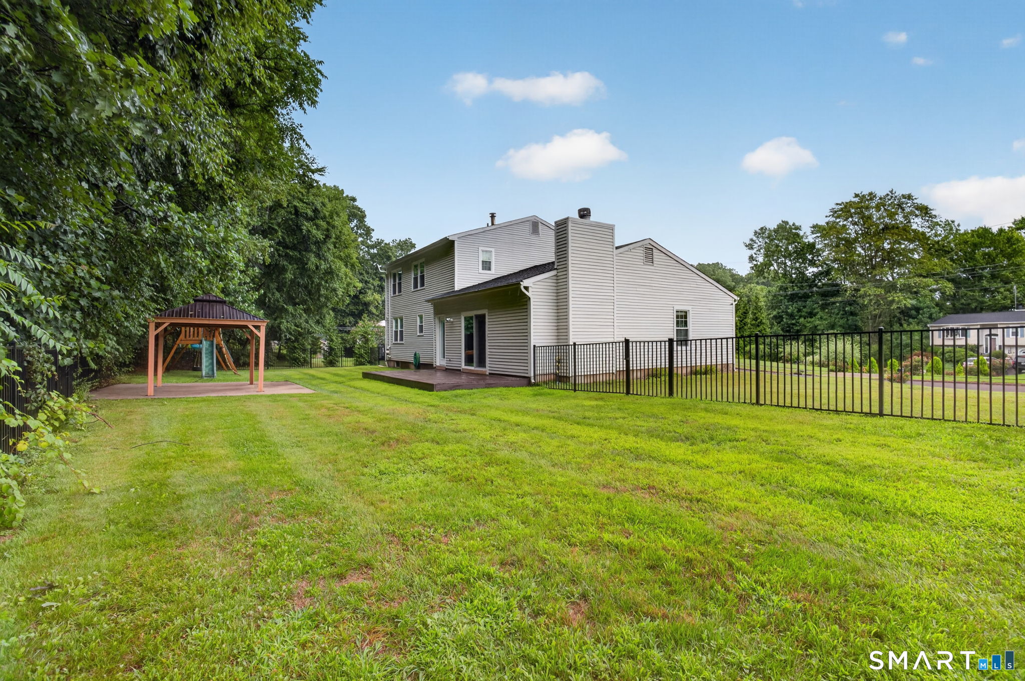 42 Wood Terrace East Haven CT 06513