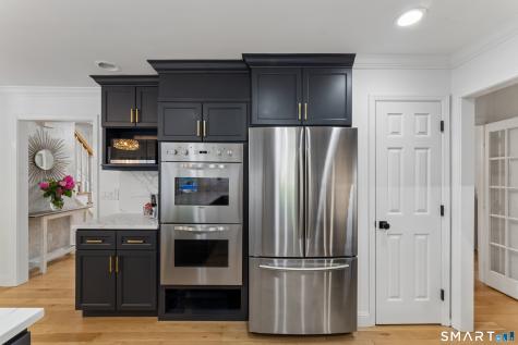 9 Fox Hollow Lane Newtown CT 06482