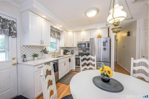 75 Woodvale Drive North Branford CT 06405