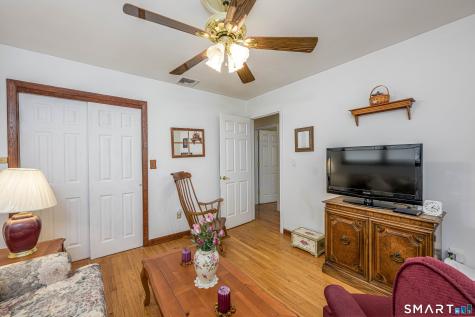 75 Woodvale Drive North Branford CT 06405