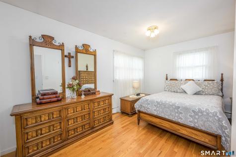 75 Woodvale Drive North Branford CT 06405