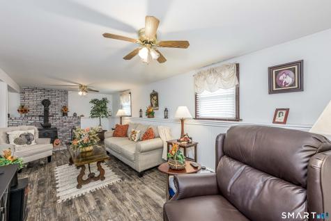 75 Woodvale Drive North Branford CT 06405