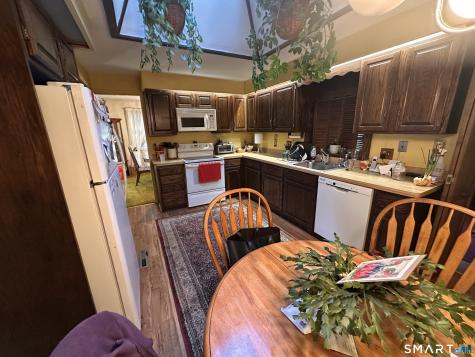 438 Old Country Road Orange CT 06477