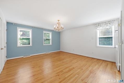 161 Great Pond Road Simsbury CT 06070