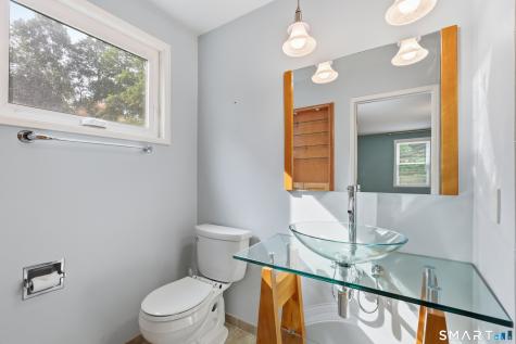 161 Great Pond Road Simsbury CT 06070