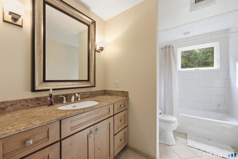 161 Great Pond Road Simsbury CT 06070