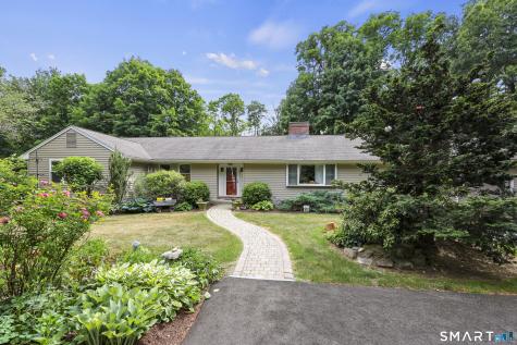 161 Great Pond Road Simsbury CT 06070