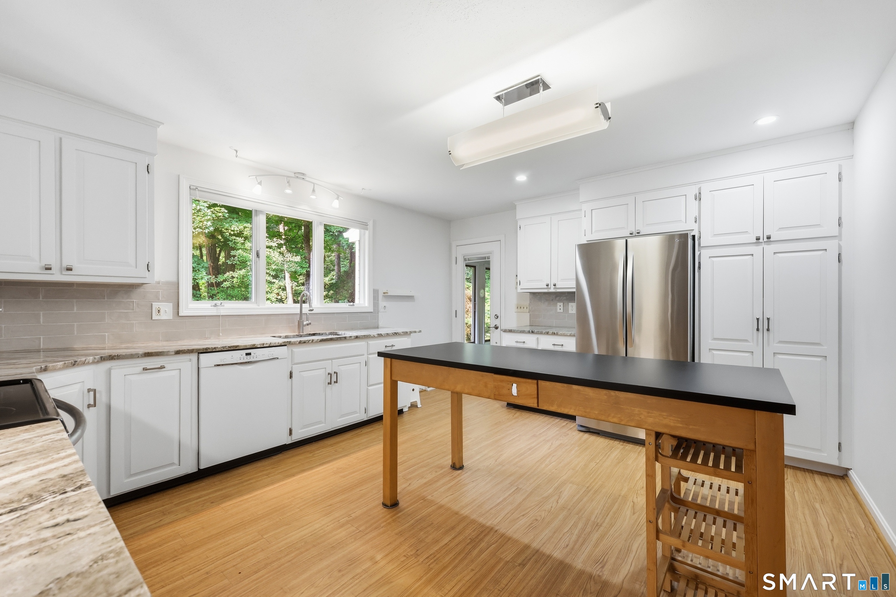 161 Great Pond Road Simsbury CT 06070