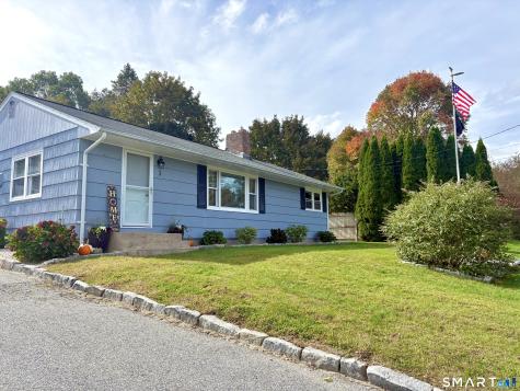 3 Faulkner Drive Waterford CT 06375