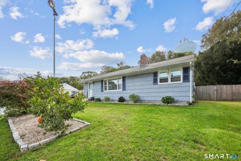 3 Faulkner Drive Waterford CT 06375