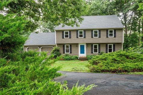 63 Leatherman Trail Hamden CT 06518
