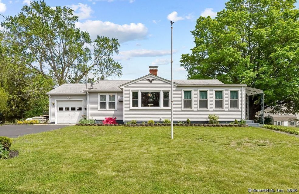 53 Cleveland Street Putnam CT 06260