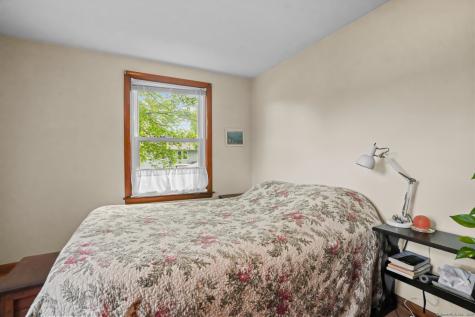 53 Cleveland Street Putnam CT 06260