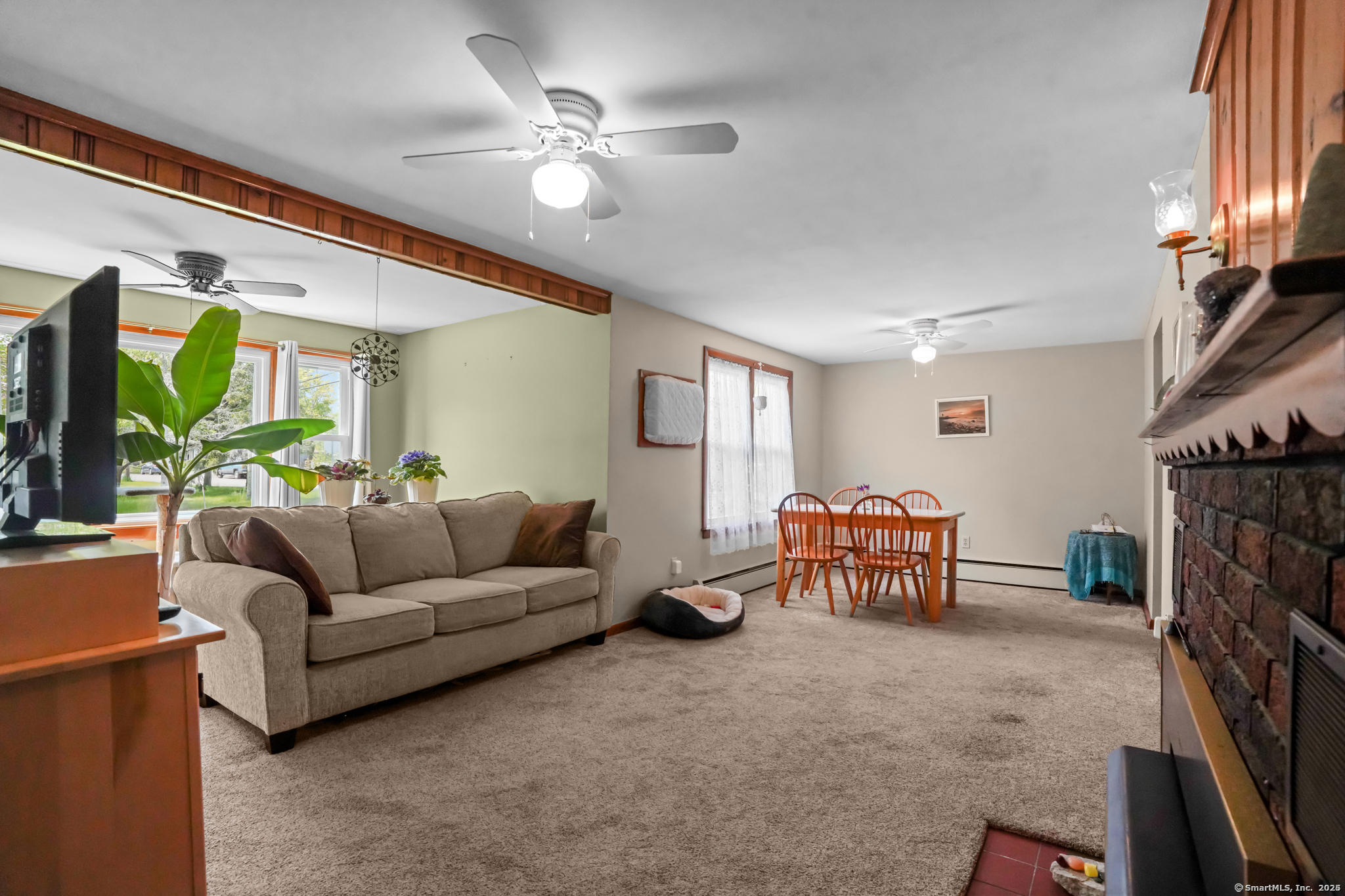 53 Cleveland Street Putnam CT 06260