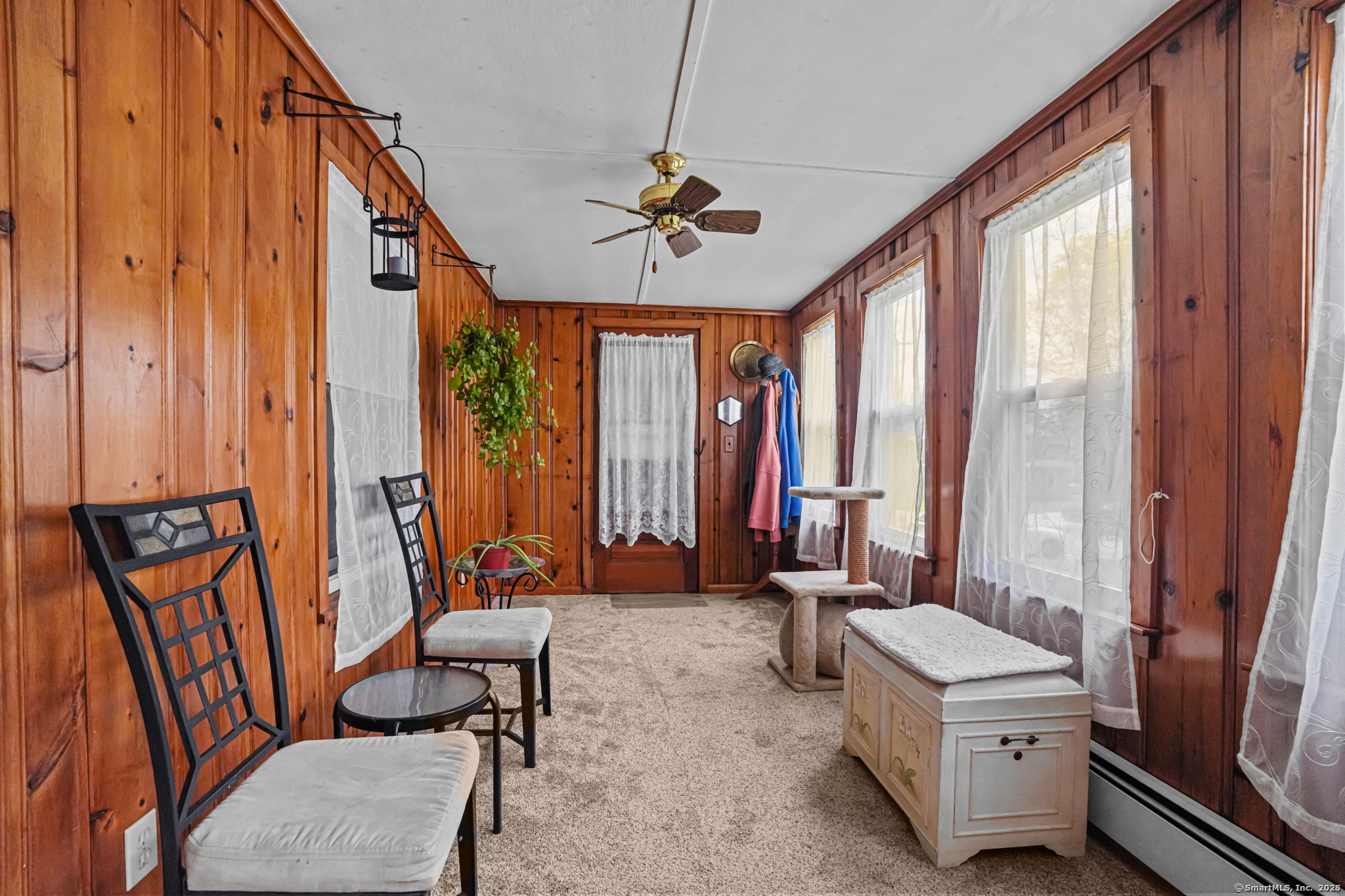 53 Cleveland Street Putnam CT 06260