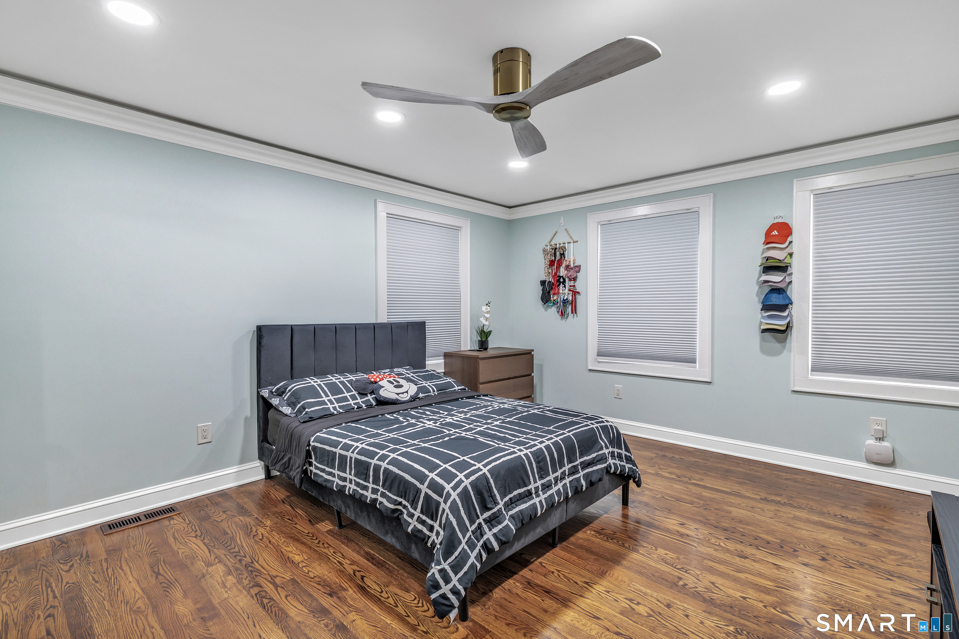 4270 Main Street Stratford CT 06614