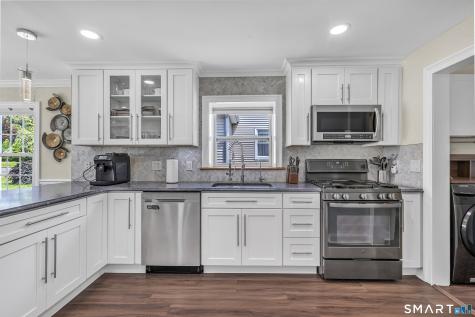4270 Main Street Stratford CT 06614