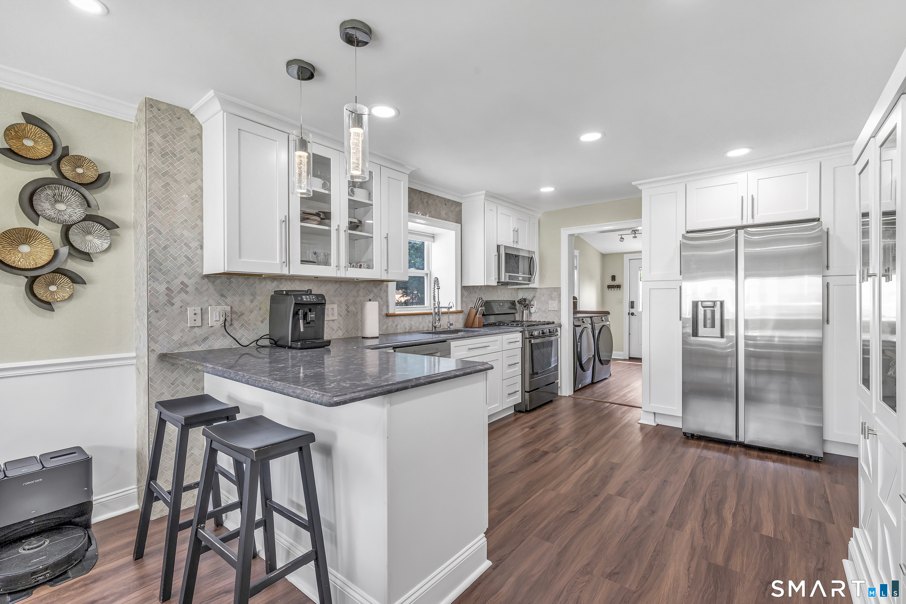 4270 Main Street Stratford CT 06614