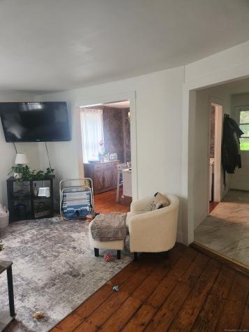 21 Dayton Street Newtown CT 06482