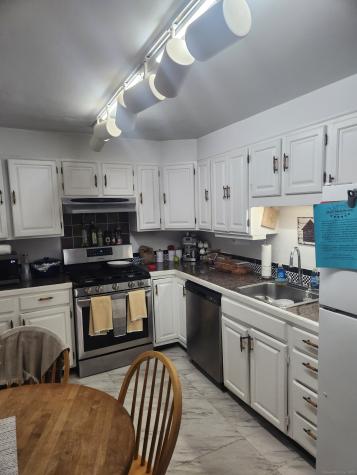 21 Dayton Street Newtown CT 06482