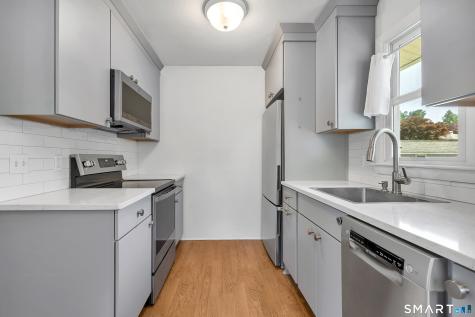 105 Sunset Drive Derby CT 06418