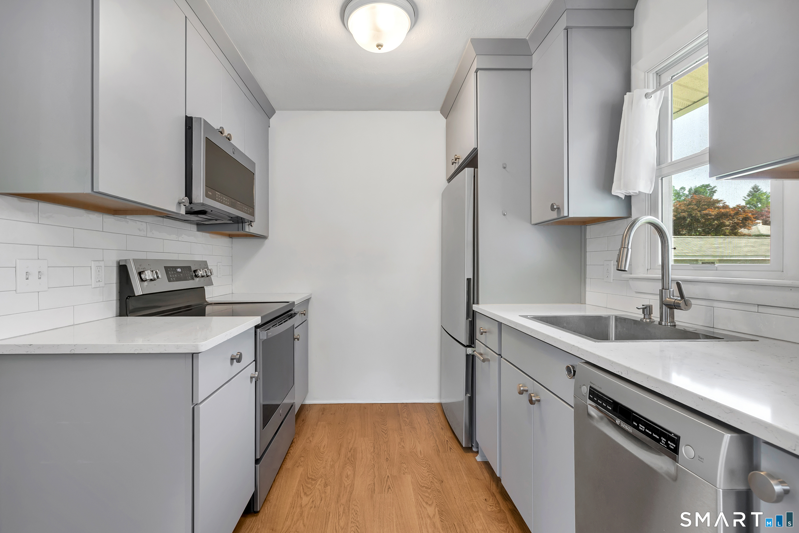 105 Sunset Drive Derby CT 06418