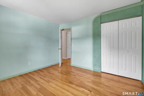 105 Sunset Drive Derby CT 06418