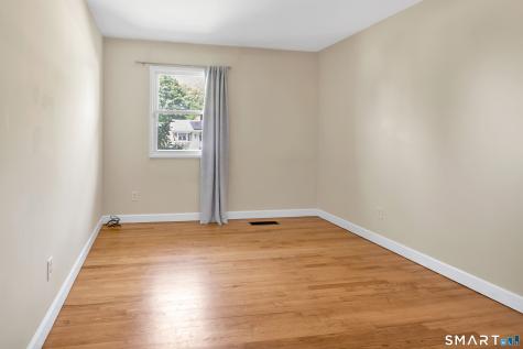 105 Sunset Drive Derby CT 06418
