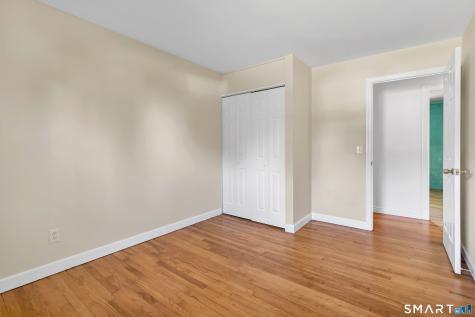 105 Sunset Drive Derby CT 06418