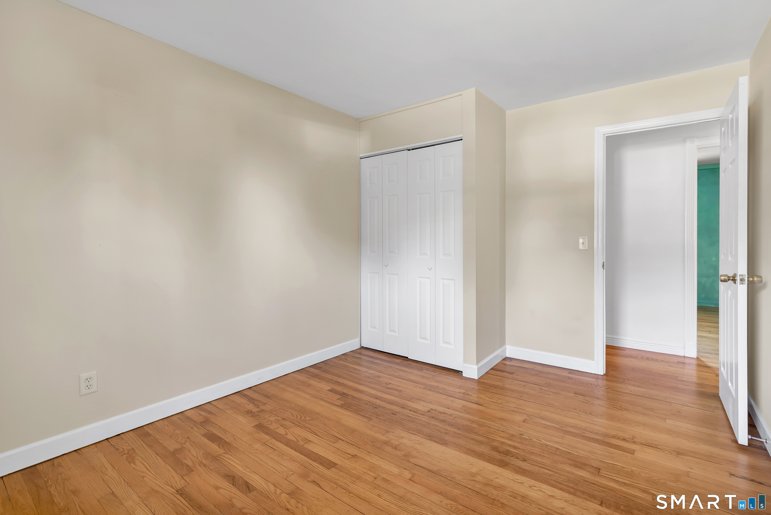 105 Sunset Drive Derby CT 06418