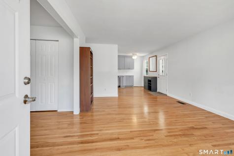 105 Sunset Drive Derby CT 06418