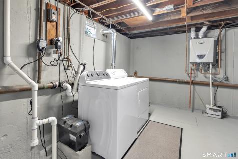 105 Sunset Drive Derby CT 06418