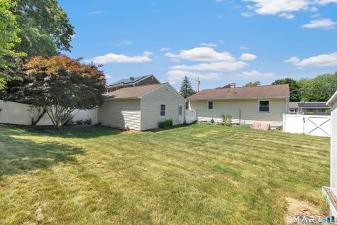 105 Sunset Drive Derby CT 06418