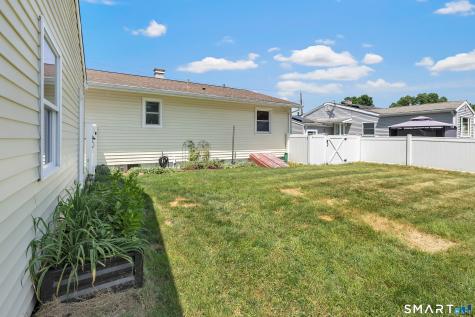 105 Sunset Drive Derby CT 06418
