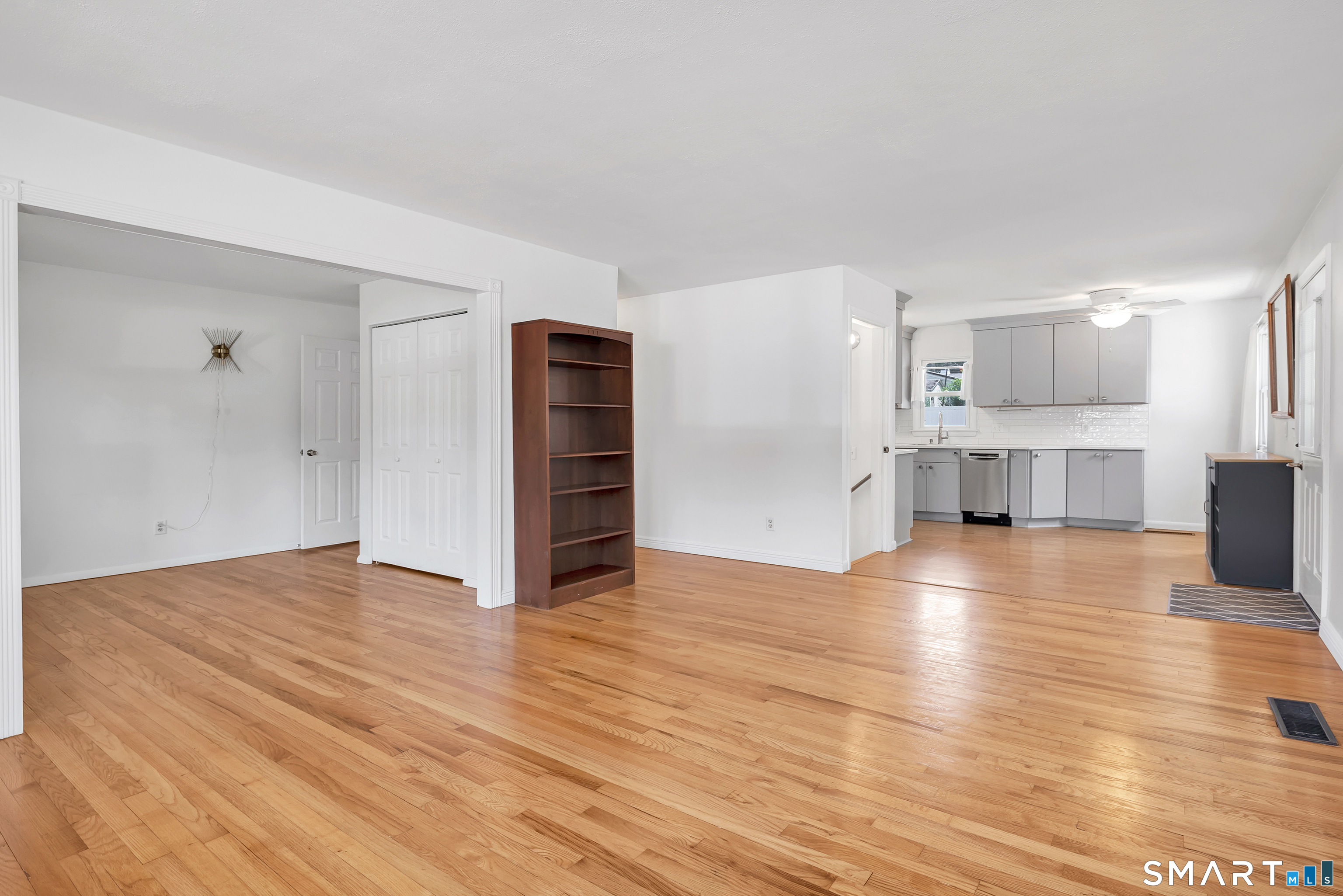 105 Sunset Drive Derby CT 06418