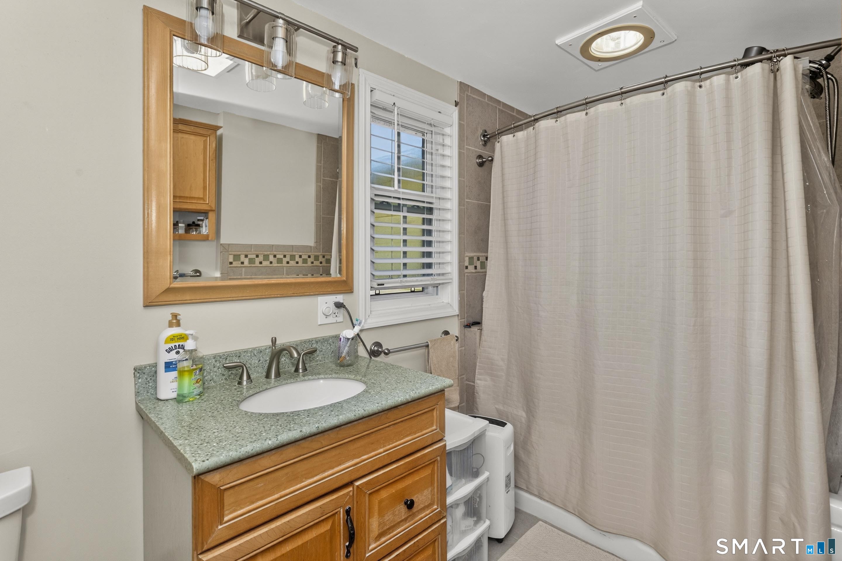 523 Taylor Street Vernon CT 06066